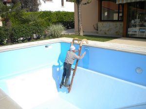 Contruire sa piscine en résine