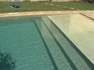 Contruire sa piscine en résine